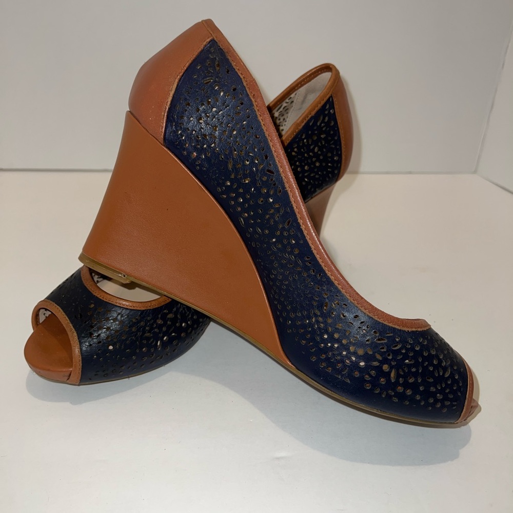 Rockport Walkability peep toe wedge